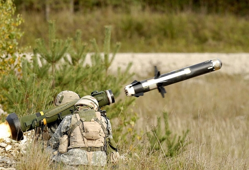 Ba Lan muốn mua tên lửa chống tăng Javelin
